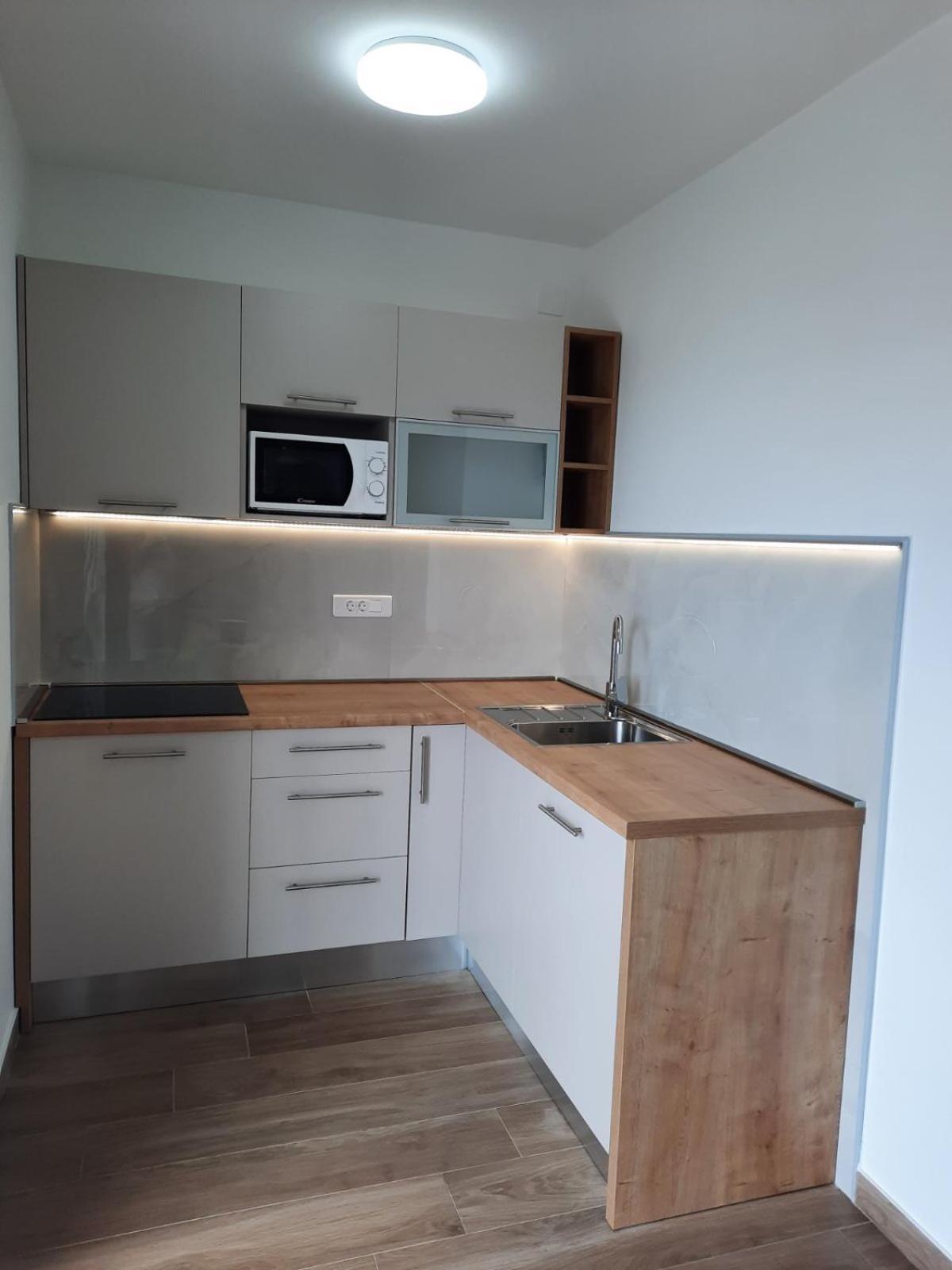 Apartmani Gabrijel Novi Vinodolski Exterior foto